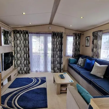 Contemporary Home At Tarka Holiday Park Barnstaple Exterior photo