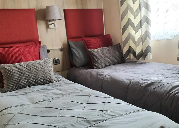 Contemporary Home At Tarka Holiday Park Barnstaple